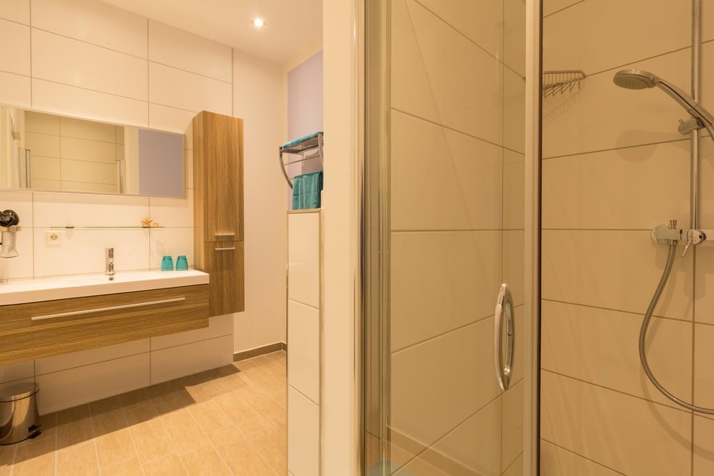 Marina Niederhavel Hotel Brandenburg  Ngoại thất bức ảnh