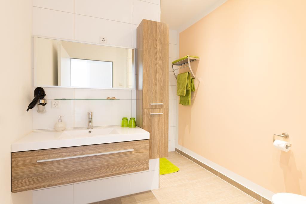 Marina Niederhavel Hotel Brandenburg  Ngoại thất bức ảnh